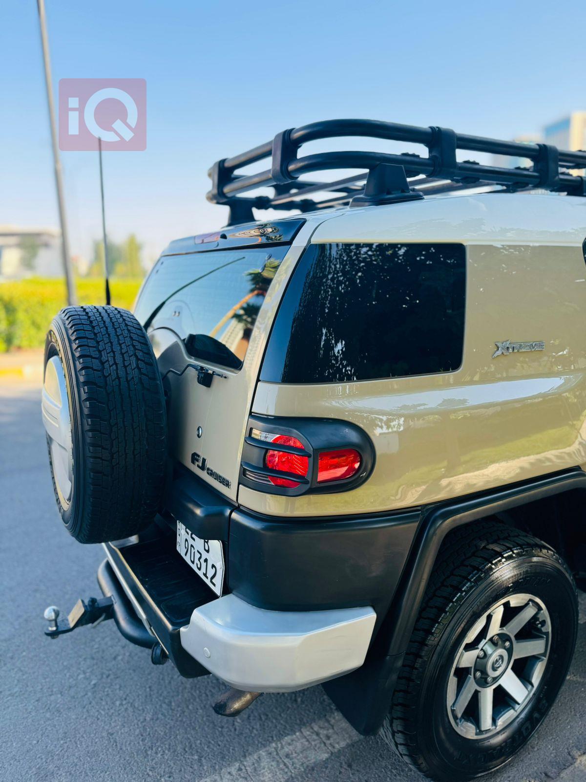 Toyota FJ Cruiser